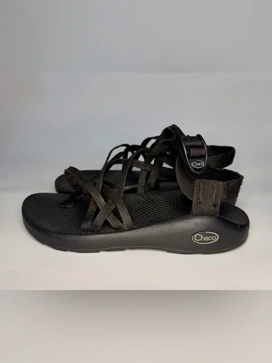 Chaco Women's Classic Black Outdoor Hiking Strappy Sandal Size 7 - Picture 3 of 12